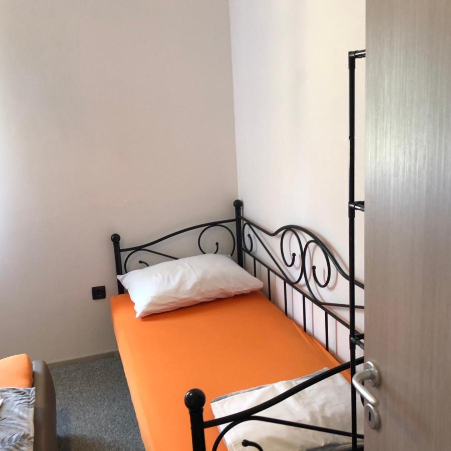 Apartmani Bm 比奥格勒·纳·莫鲁 外观 照片