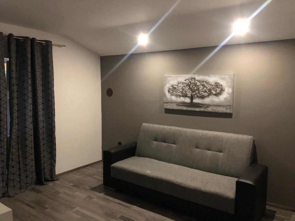 Apartmani Bm 比奥格勒·纳·莫鲁 外观 照片