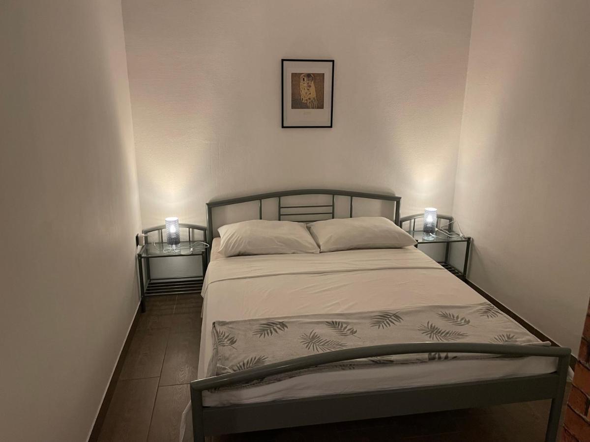 Apartmani Bm 比奥格勒·纳·莫鲁 外观 照片